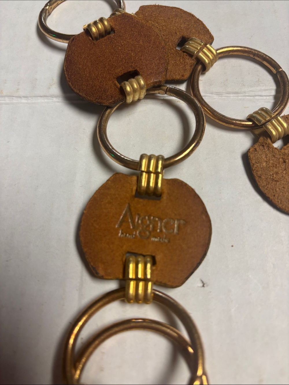 VINTAGE Etienne Aigner Brown and Gold Link Belt - Picture 3 of 4